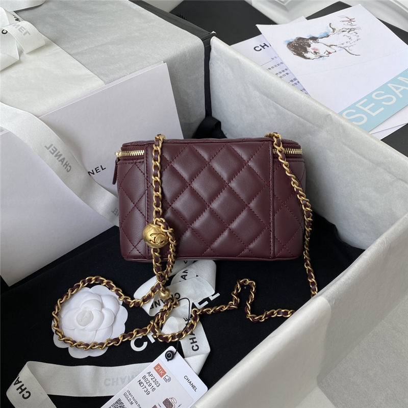 Chanel CLUTCH WITH CHAIN Lambskin & Gold-Tone Metal AP2303 Burgundy A