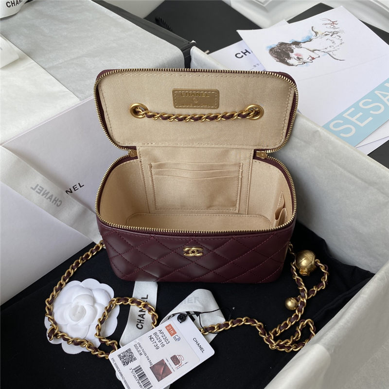 Chanel CLUTCH WITH CHAIN Lambskin & Gold-Tone Metal AP2303 Burgundy A