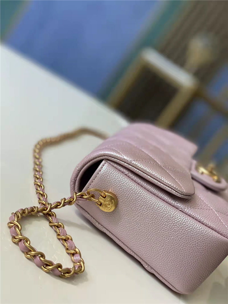 MINI FLAP BAG Iridescent Grained Calfskin & Gold-Tone Metal AS2855 Pink A