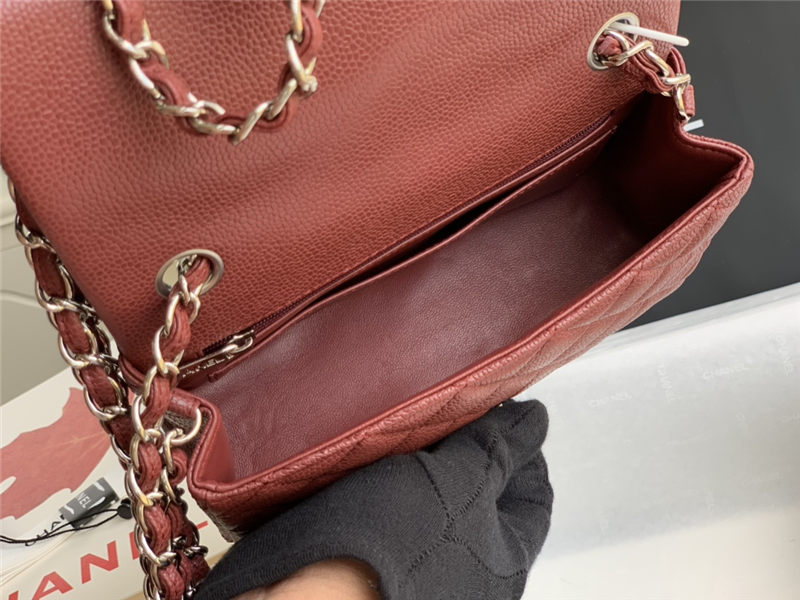 Mini CLASSIC HANDBAG Grained Calfskin Burgundy Silver Metal A