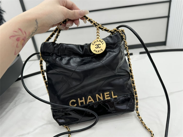 Chanel 22 MINI HANDBAG Patchwork Shiny Calfskin & Gold-Tone Metal AS3980 High