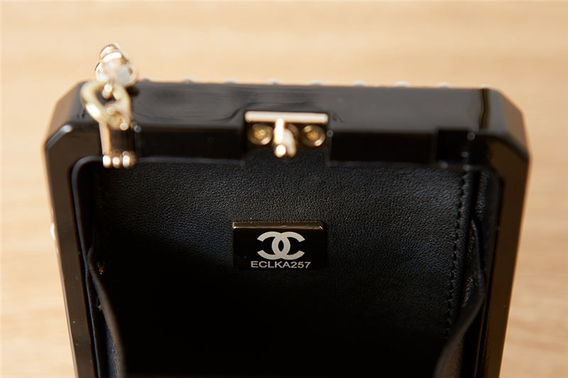 Chanel EVENING BAG Lambskin Plexi & Gold-Tone Metal High