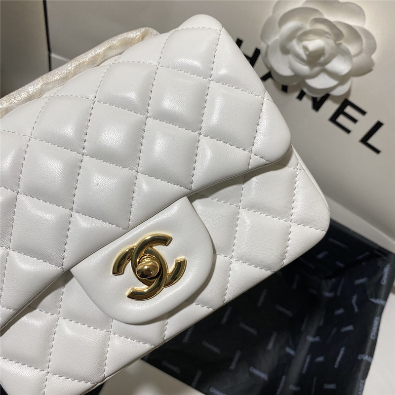 Supermini CLASSIC HANDBAG Lambskin Gold White B