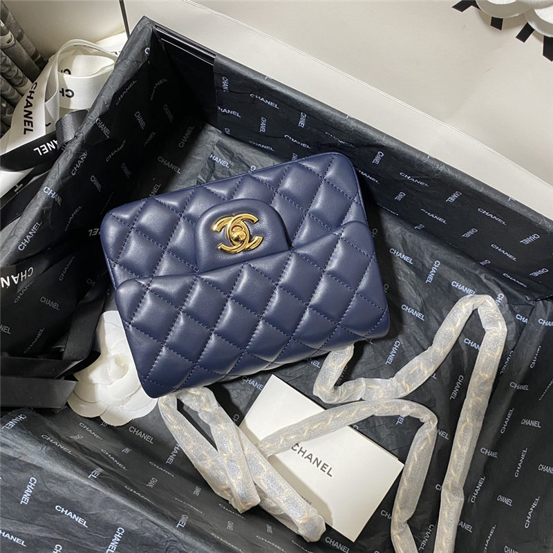 Supermini CLASSIC HANDBAG Lambskin Gold Navy Blue B