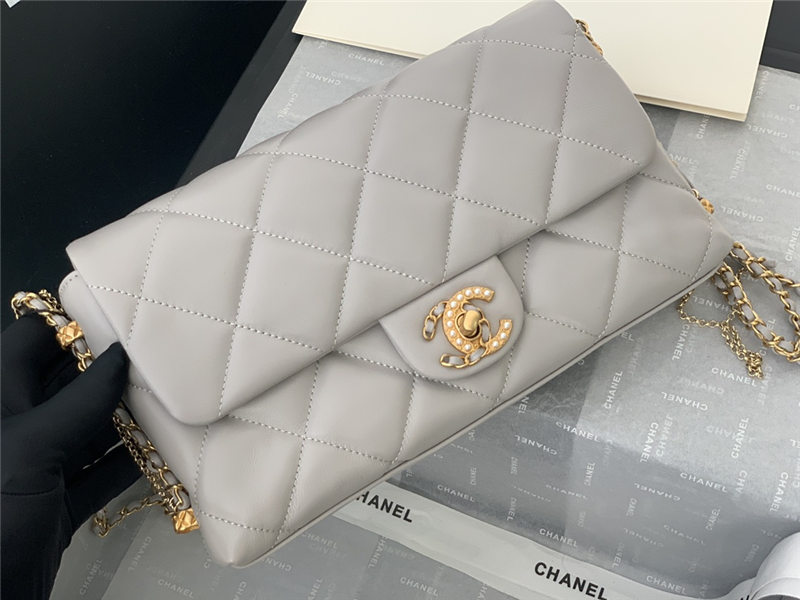 FLAP BAG Lambskin & Gold Metal AS2563 Grey High