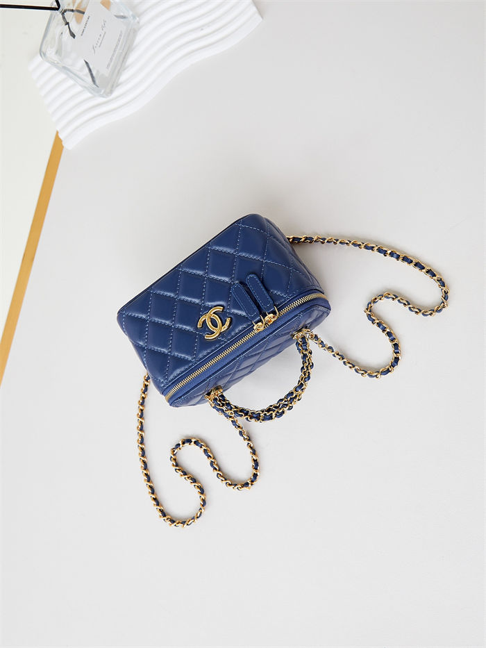 CLUTCH WITH CHAIN AP4168 Shiny Crumpled Calfskin Gold-Metal Blue A