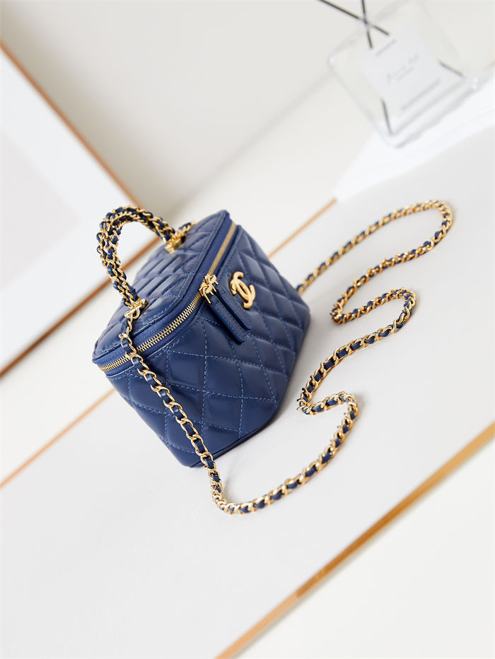 CLUTCH WITH CHAIN AP4168 Shiny Crumpled Calfskin Gold-Metal Blue A