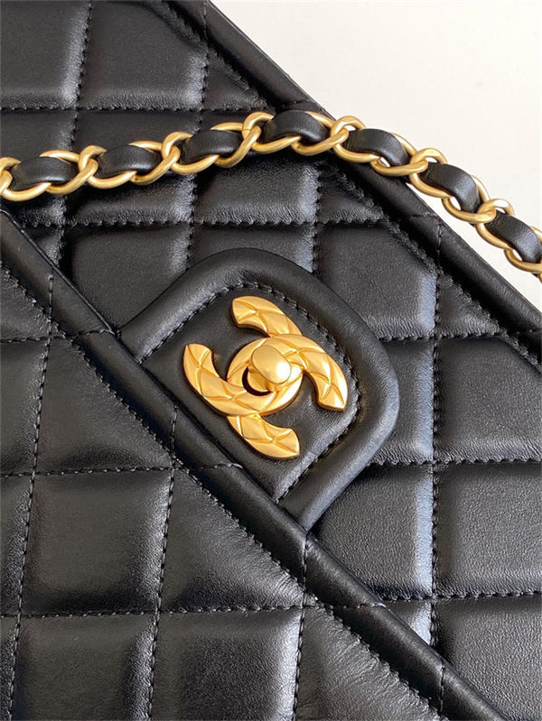 Chanel LARGE FLAP BAG AS5145 Shiny Crumpled Calfskin Black High