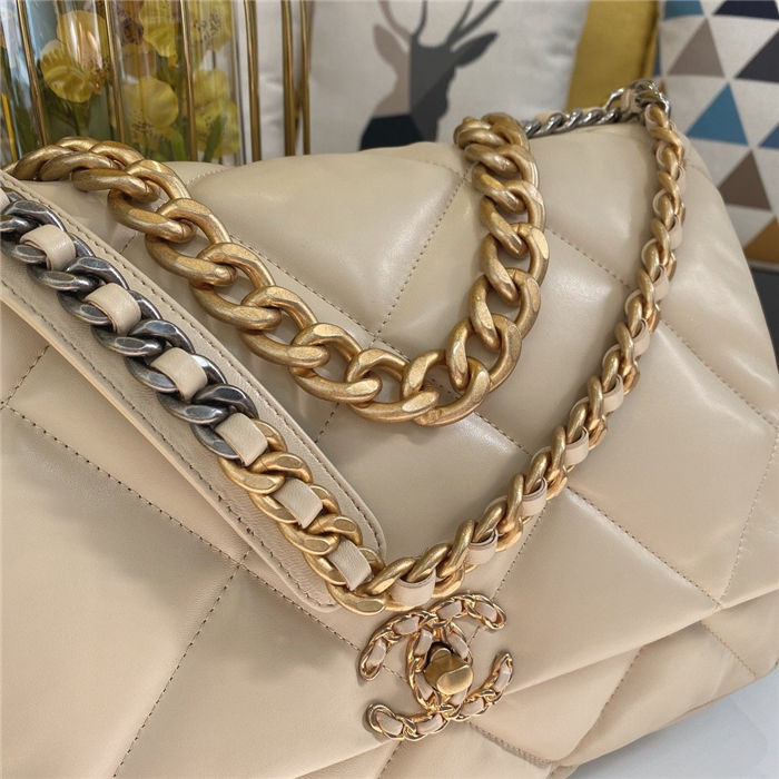 Maxi Chanel 19 Flap Bag Goatskin/Lambskin Beige High