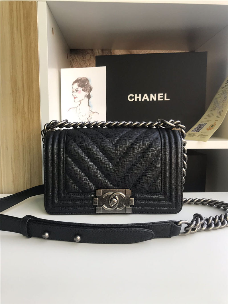 SMALL BOY Chanel HANDBAG Chevrons Pattern Grained Calfskin Black High