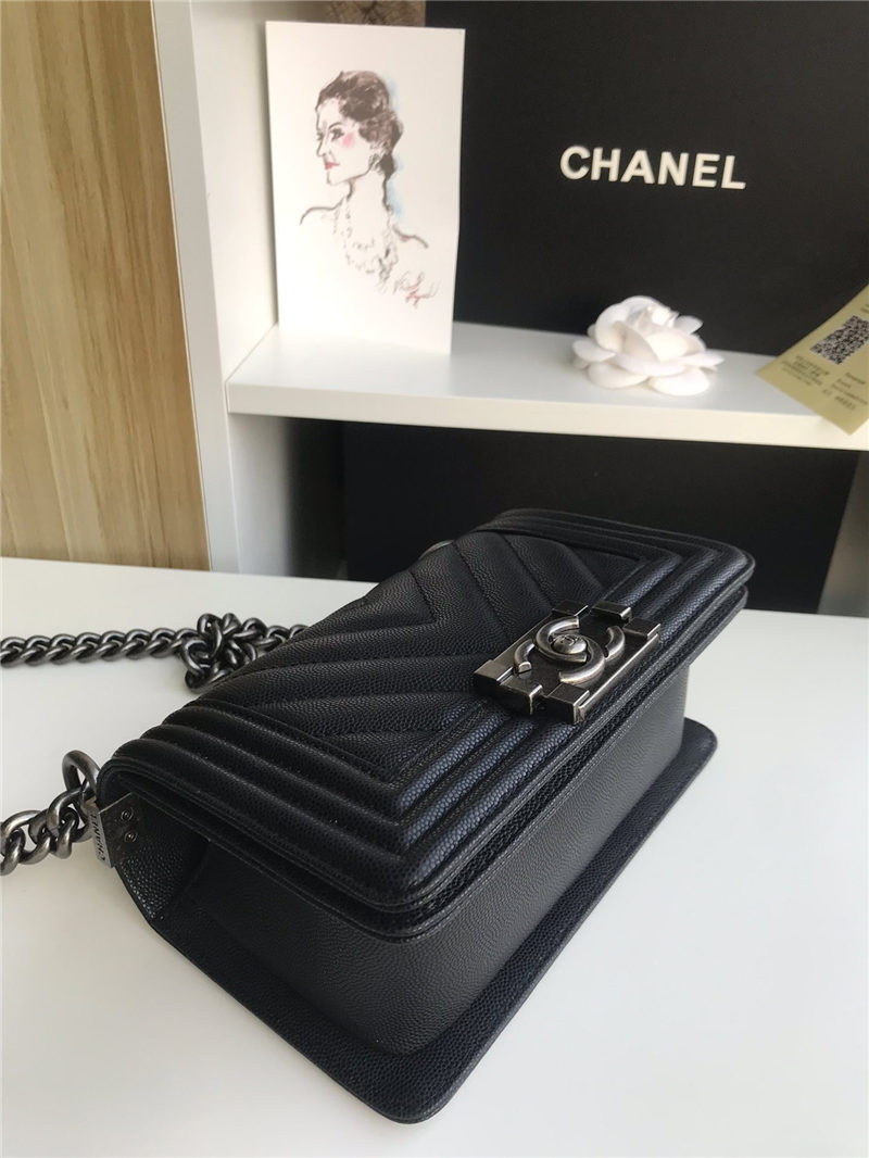 SMALL BOY Chanel HANDBAG Chevrons Pattern Grained Calfskin Black High