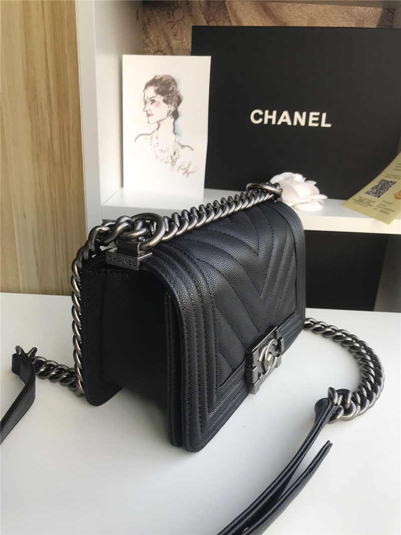 SMALL BOY Chanel HANDBAG Chevrons Pattern Grained Calfskin Black High