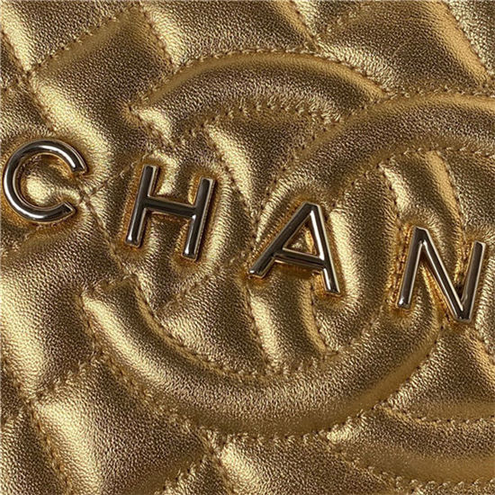 Chanel STAR HANDBAG Metallic Lambskin & Gold-Tone Metal AS4579 Gold A