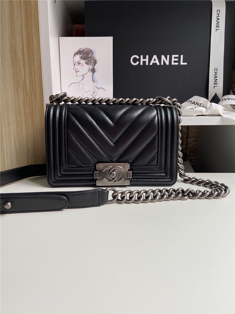 SMALL BOY Chanel HANDBAG Chevrons Pattern Lambskin Black High