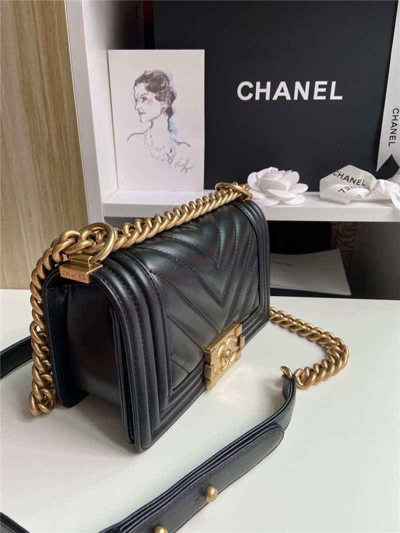 SMALL BOY Chanel HANDBAG Chevrons Pattern Lambskin Black High