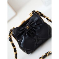 Chanel CLUTCH WITH CHAIN AP4028 Lambskin & Gold-Tone Metal Black A