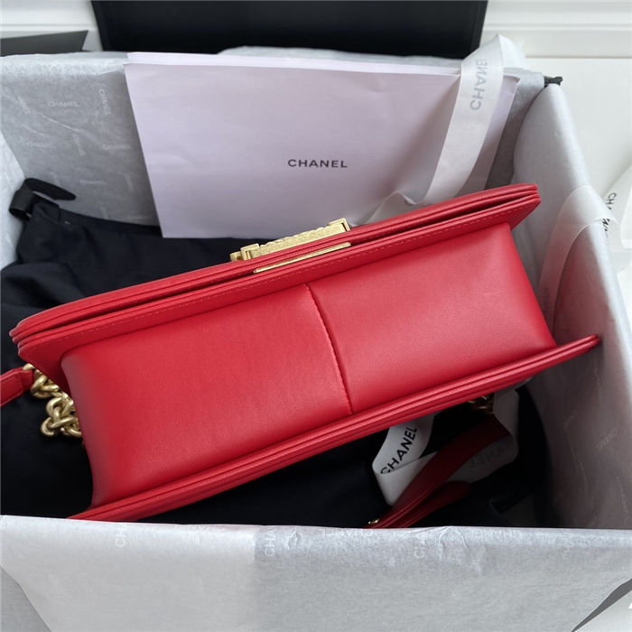 BOY Chanel FLAP BAG WITH HANDLE Lambskin & Gold Metal Red A