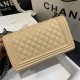 BOY Chanel HANDBAG Grained Calfskin & Silver Metal Beige A