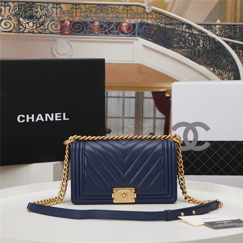 BOY Chanel HANDBAG Chevrons Pattern Lambskin Navy Blue High