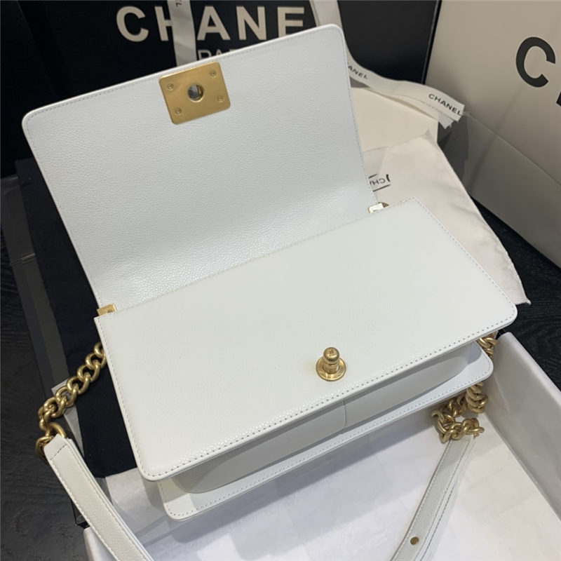 BOY Chanel HANDBAG Grained Calfskin & Gold Metal White A