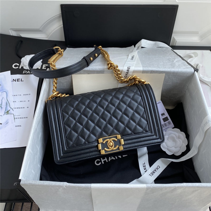 BOY Chanel HANDBAG Lambskin & Gold Metal Black A