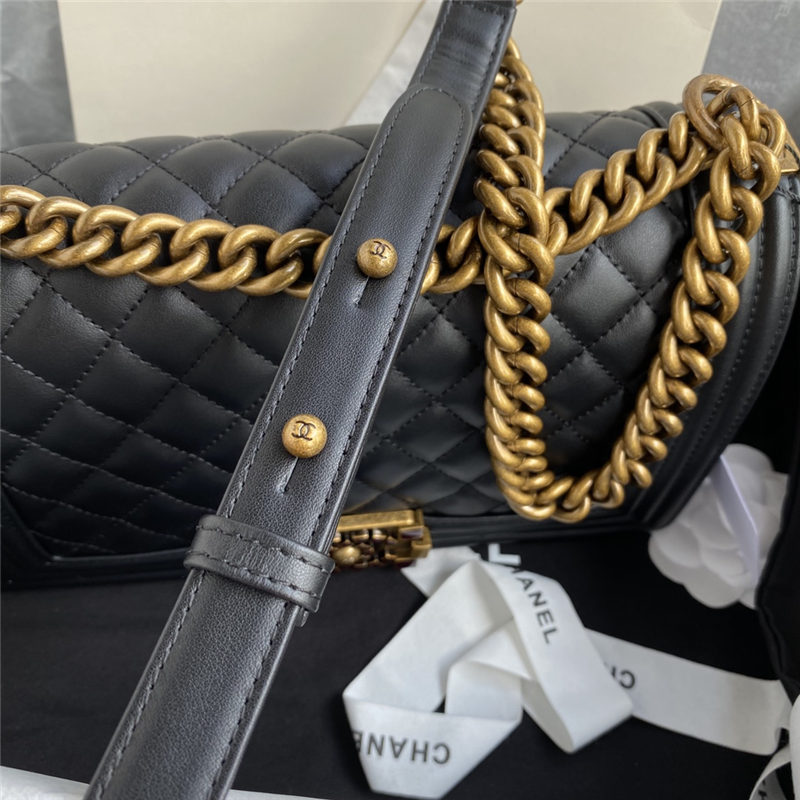 BOY Chanel HANDBAG Lambskin & Gold Metal Black A