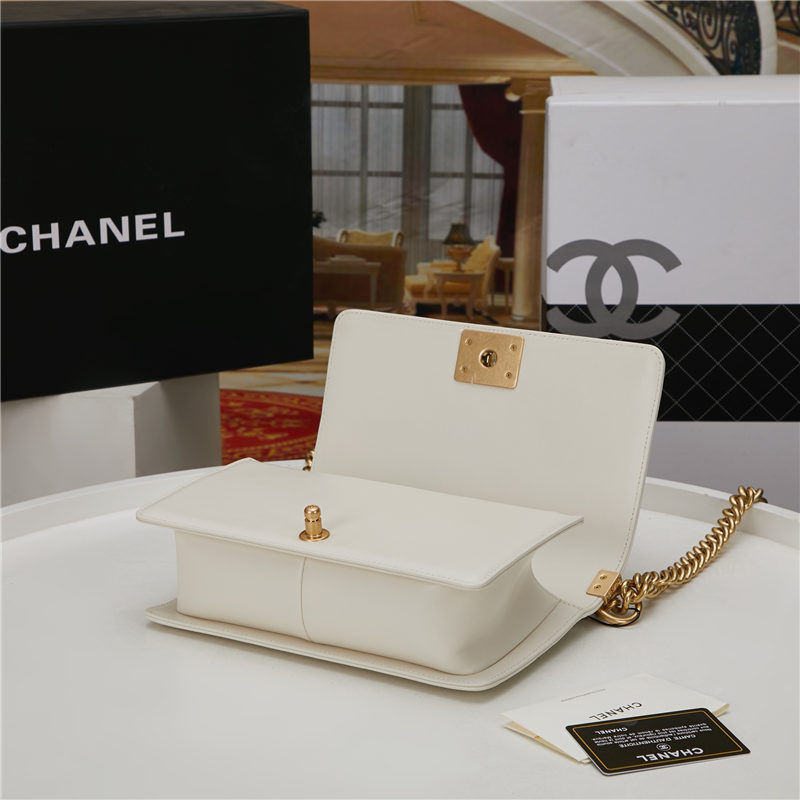 BOY Chanel HANDBAG Chevrons Pattern Lambskin White B