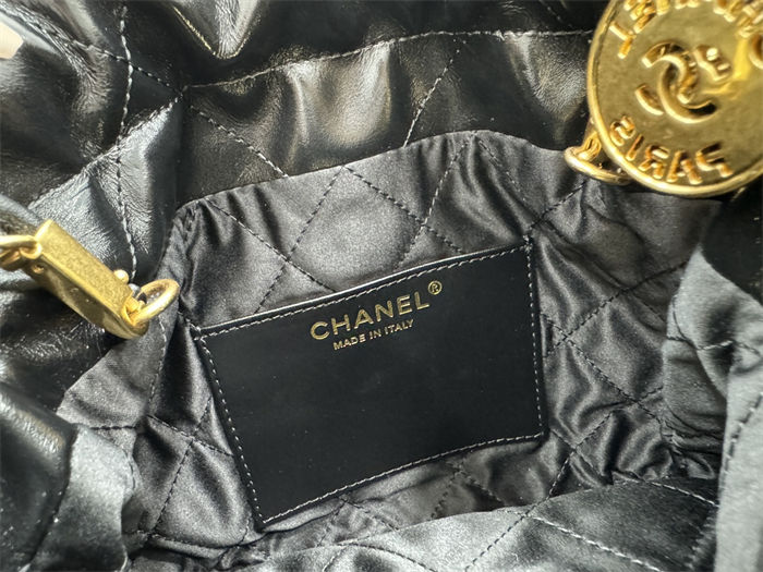 Chanel 22 MINI HANDBAG Shiny Calfskin Black, Imitation Pearls & Gold-Tone Metal AS3980 High