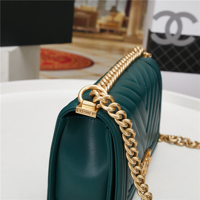 BOY Chanel HANDBAG Chevrons Pattern Lambskin Dark Green B