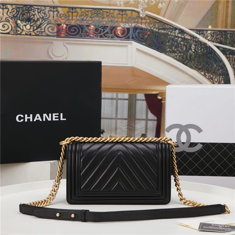 BOY Chanel HANDBAG Chevrons Pattern Lambskin Black B