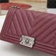 BOY Chanel HANDBAG Chevrons Pattern Grained Calfskin Burgundy B