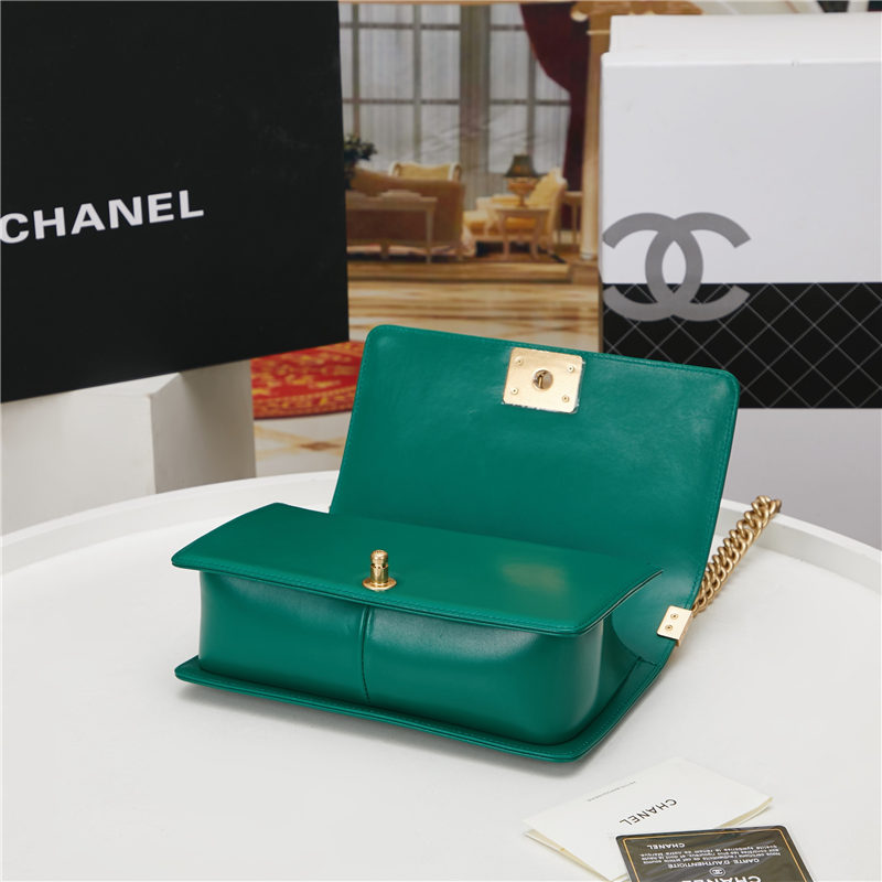 BOY Chanel HANDBAG Lambskin Green B