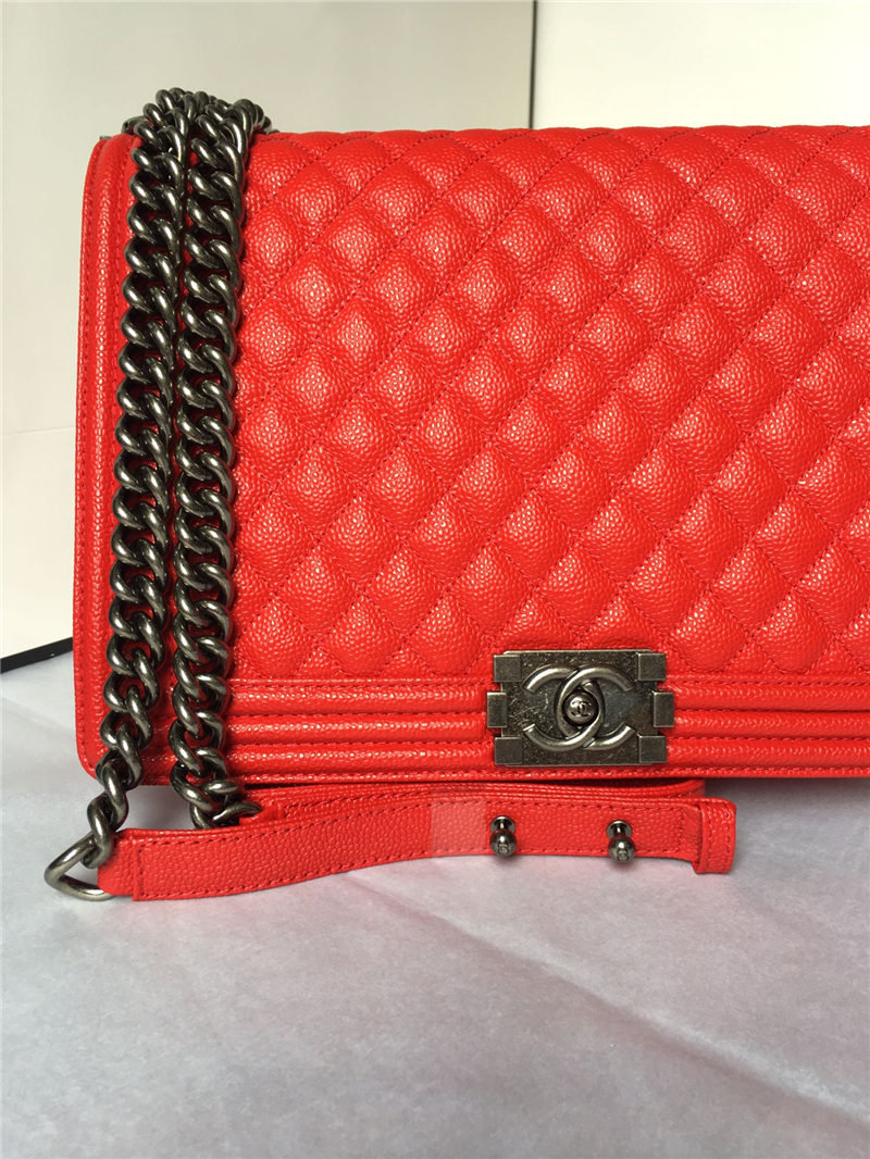 MAXI BOY Chanel HANDBAG Grained Calfskin Red High