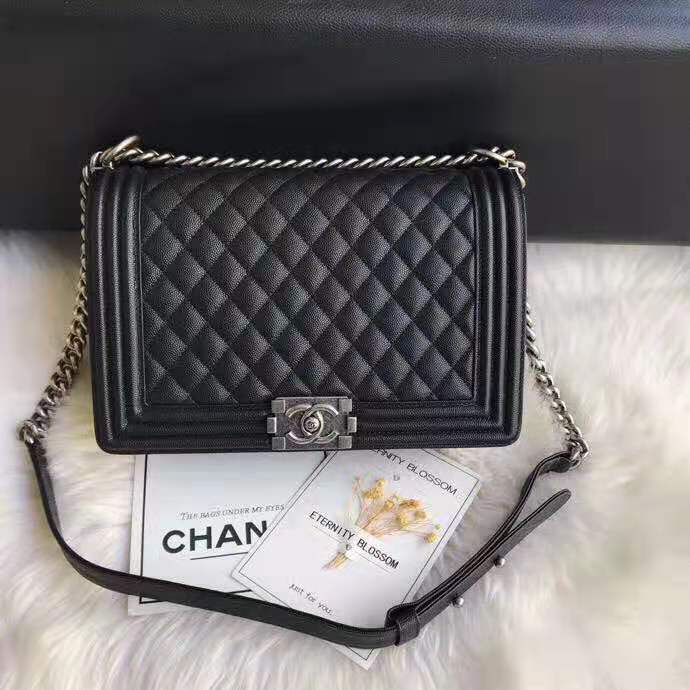 LARGE BOY Chanel HANDBAG Grained Calfskin Black High