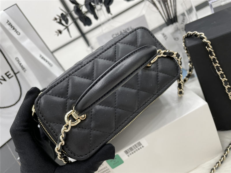 Chanel VANITY WITH CHAIN A68062 Lambskin & Gold-Tone Metal Black High