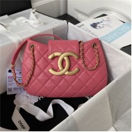 Chanel MEDIUM MESSENGER BAG Lambskin & Gold-Tone Metal AS4610 Fuchsia A