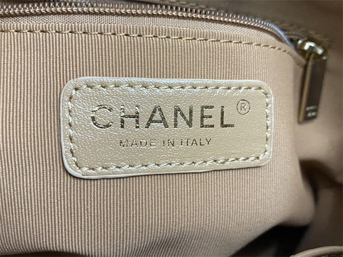 Chanel SMALL TOTE AS5130 Shiny Lambskin & Gold-Tone Metal Nude High