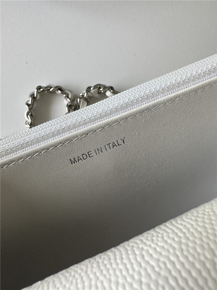 Classic Wallet on Chain AP0250 Grained Calfskin White Silver Metal A