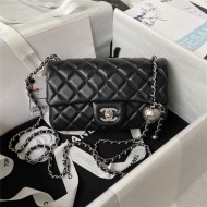 Mini FLAP BAG Lambskin Silver-Metal AS1787 Black A