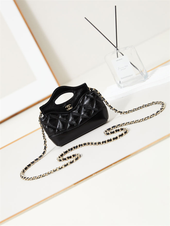 Chanel CLUTCH WITH CHAIN AP3875 Shiny Lambskin & Gold-Tone Metal Black A