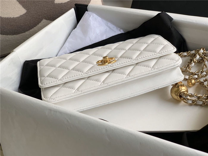 CLASSIC LONG FLAP WALLET Lambskin & Gold-Tone Metal White High