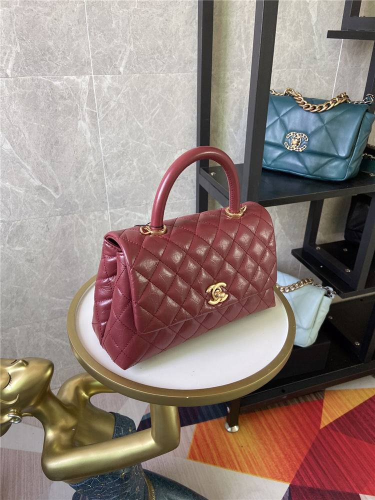 SMALL FLAP BAG WITH TOP HANDLE Shiny Calfskin Gold Metal Burgundy High