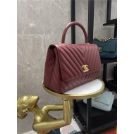 FLAP BAG WITH TOP HANDLE Chevrons Pattern Shiny Calfskin Burgundy Gold Metal High