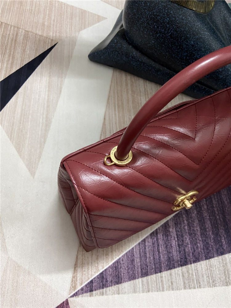 FLAP BAG WITH TOP HANDLE Chevrons Pattern Shiny Calfskin Burgundy Gold Metal High