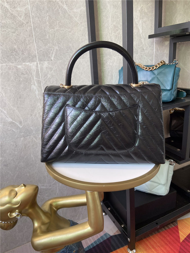 FLAP BAG WITH TOP HANDLE Chevrons Pattern Shiny Calfskin Gold Metal Black High