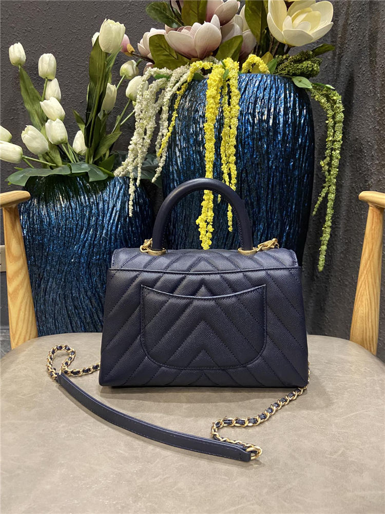 SMALL FLAP BAG WITH TOP HANDLE Chevrons Pattern Grained Calfskin Navy Blue Gold Metal High