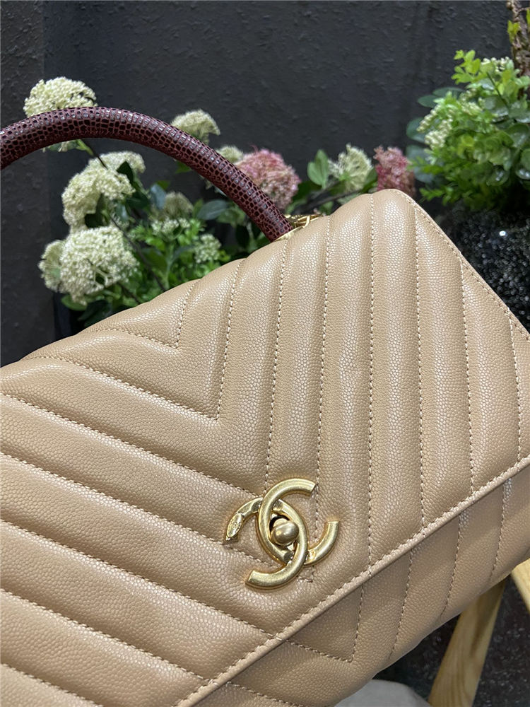 FLAP BAG WITH TOP HANDLE Chevrons Pattern Grained Calfskin Gold Metal Beige High