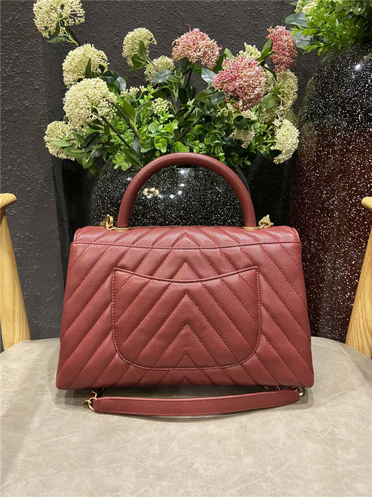 FLAP BAG WITH TOP HANDLE Chevrons Pattern Grained Calfskin Gold Metal Burgundy High