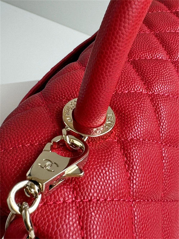 FLAP BAG WITH TOP HANDLE Grained Calfskin Red Gold Metal High