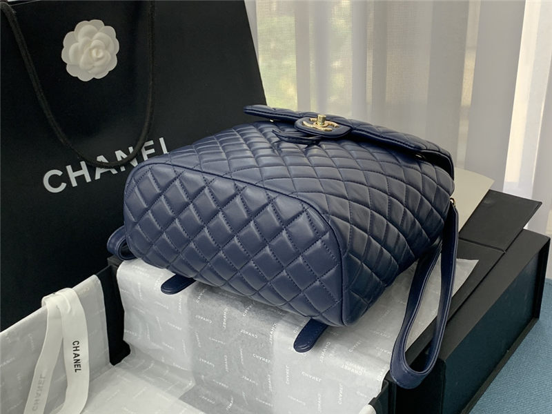 Chanel Medium Backpack Lambskin 91121 Gold-Metal Navy High